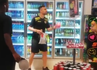 Футболистите на Ботев се разиграха на бензиностанция, след като играха ганкиното в Разград ВИДЕО