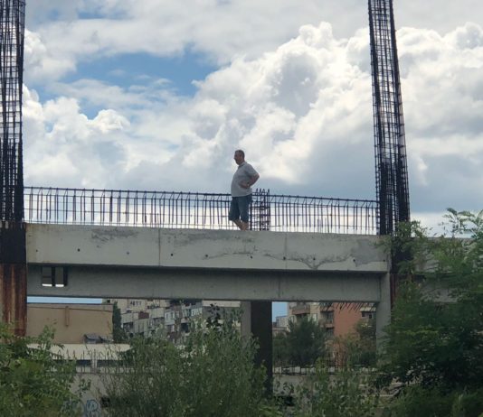 Доц. Ростовски пред PlovdivDerby.com след края на обследването на Колежа: Строежът може да продължи!