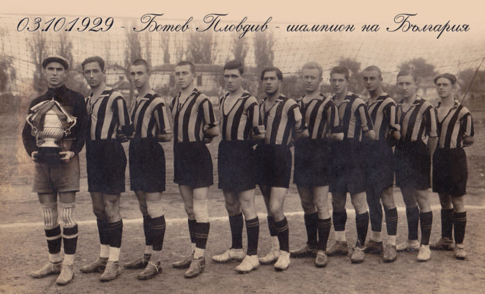 phpxUeG7G_5bb46171dfd913_33710423