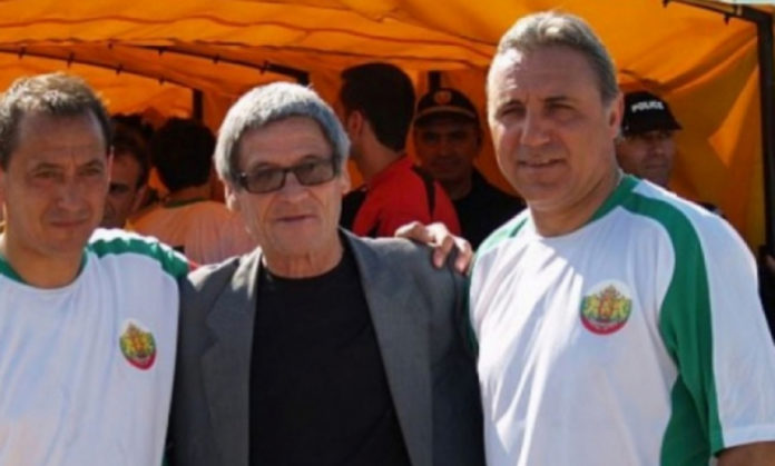 155600844115515418662