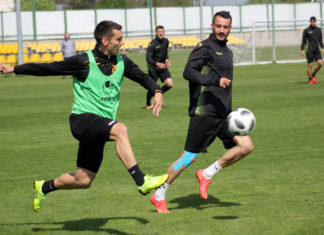 Ботев без Вутов срещу шампионите