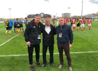 Любо Пенев показа огромно уважение към Ботев! Неделев със специален подарък от Петър Зехтински