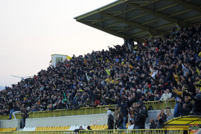 phpKYlSgu_5cb099cb5323f7_42286978