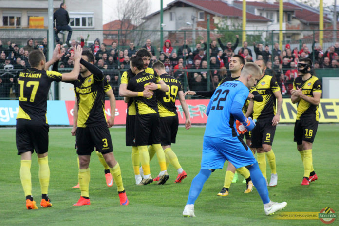 php14a3Y4_5cd59a72edd3c2_07718767