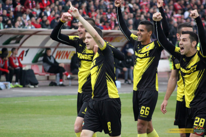 phprr36zj_5cfcd1f3bca9f3_75397849